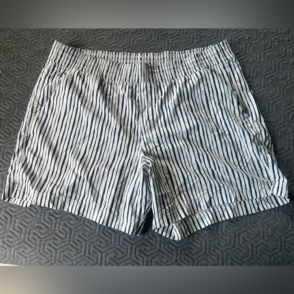 Old Navy Women's Striped Shorts